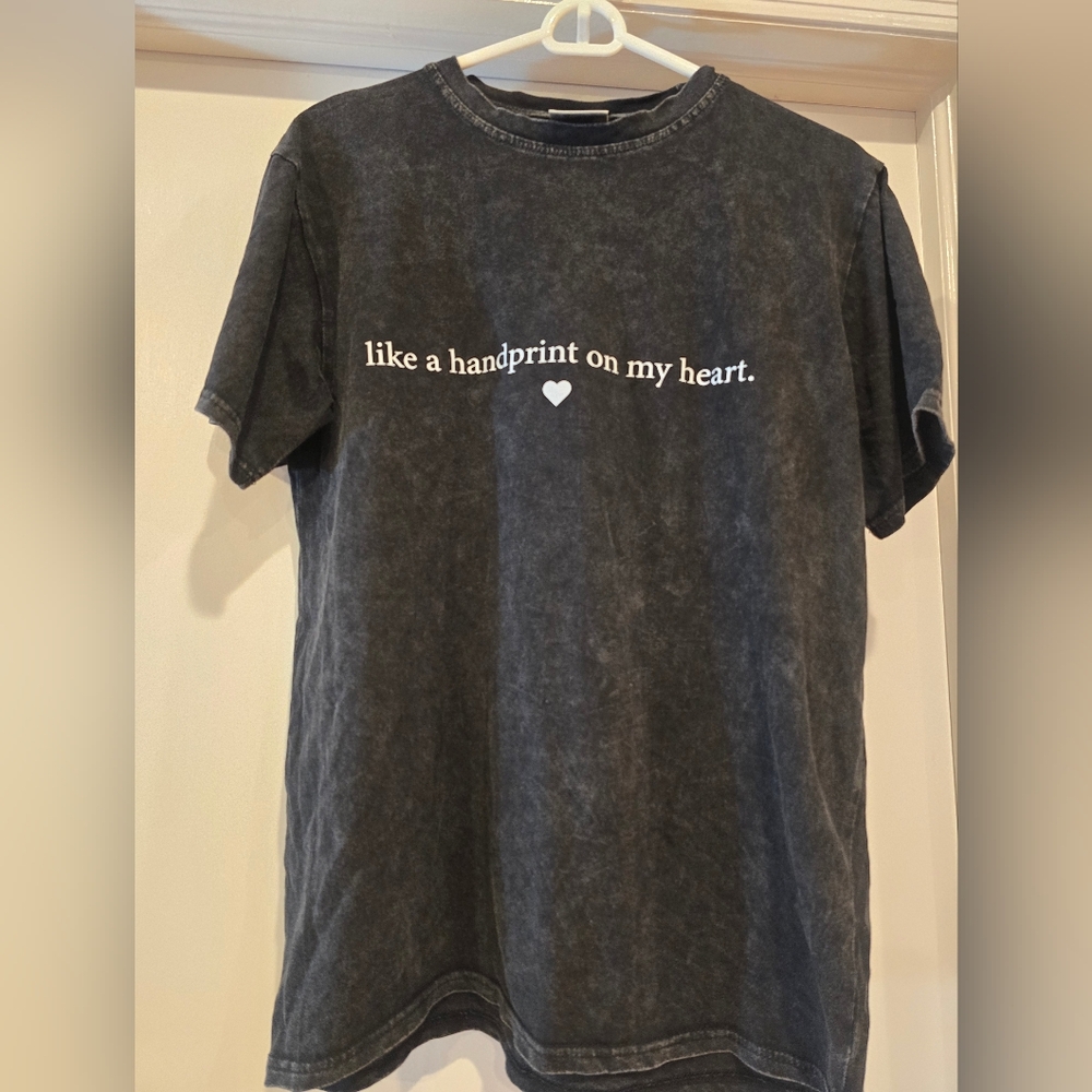 Comfort Colors Men's Black Graphic T-Shirt